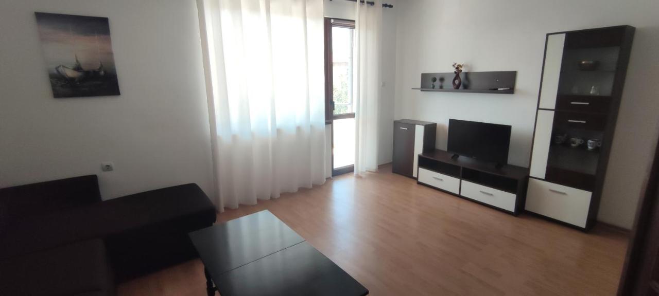 Yanevi Apartments Chernomorets Dış mekan fotoğraf